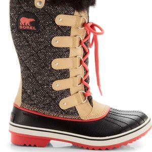NEW Sorel Women's Tofino Herringbone Boots 6.5